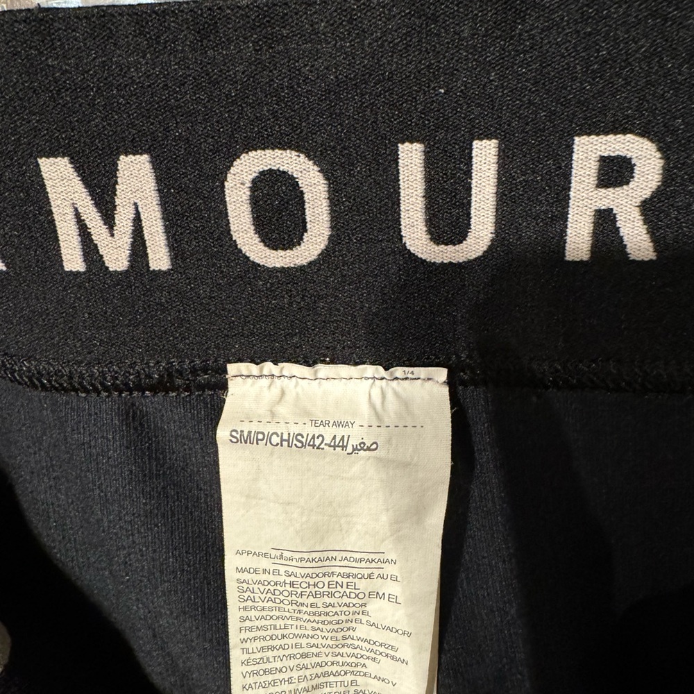 EUC Womens Small Under Armour Leggings Black and White - Picture 7 of 7